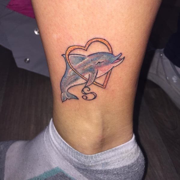 tatuaje delfin 146