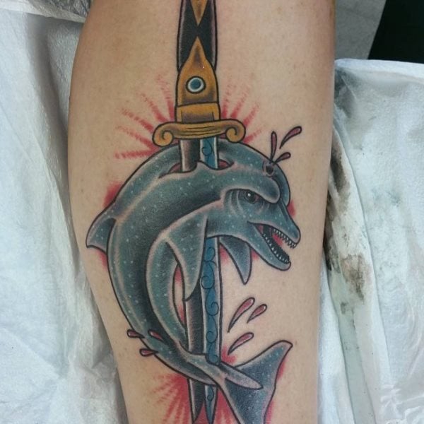 tatuaje delfin 71