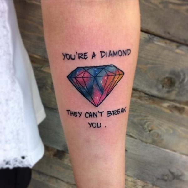tatuaje diamante 242