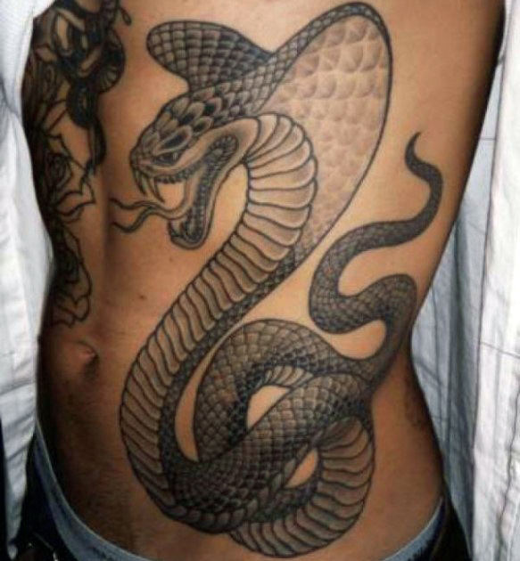 tatuaje serpiente 119
