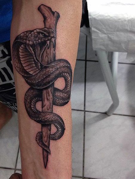 tatuaje serpiente 125
