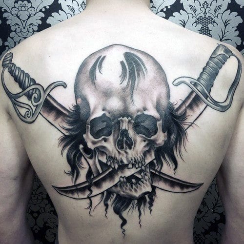 tatuaje calavera en espalda 63