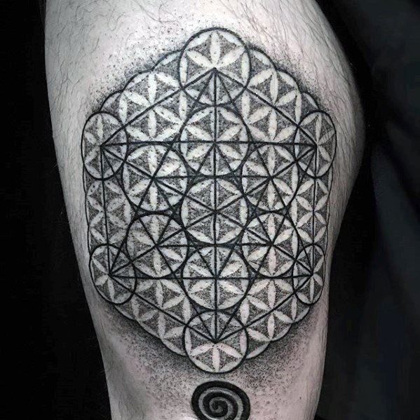 tatuaje cubo metatron 61