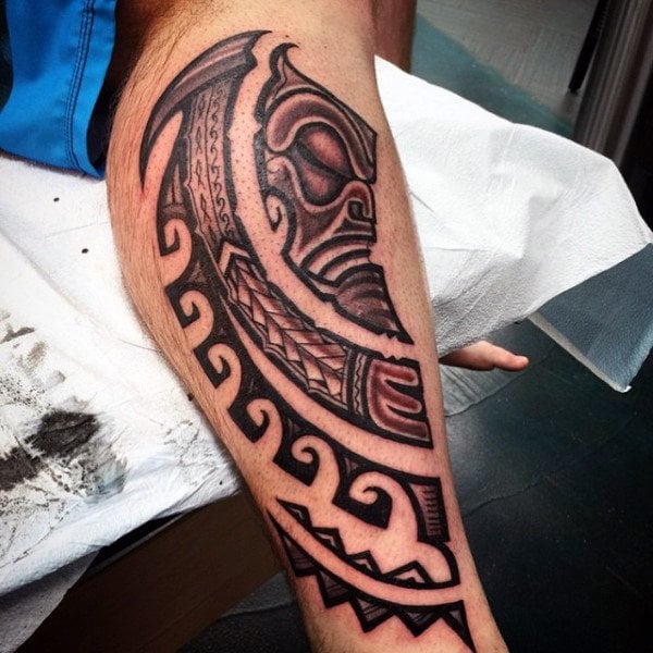 tatuaje hawaiano 70