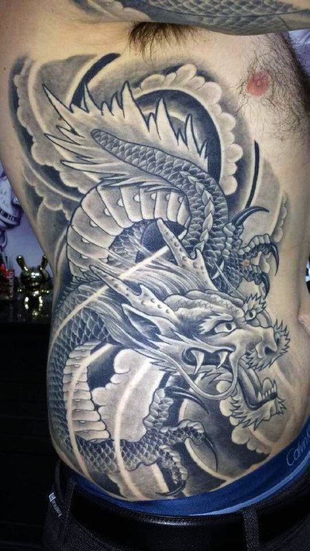 tatuaje dragon chino 60