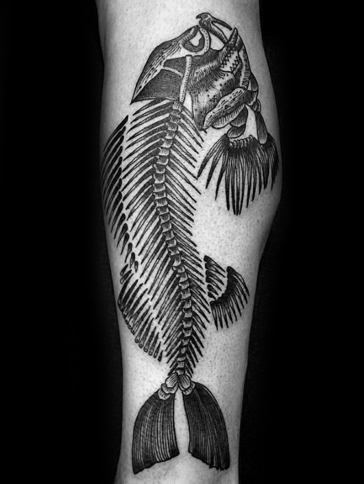 tatuaje esqueleto espina pescado 10