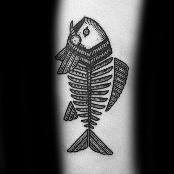 tatuaje esqueleto espina pescado 18