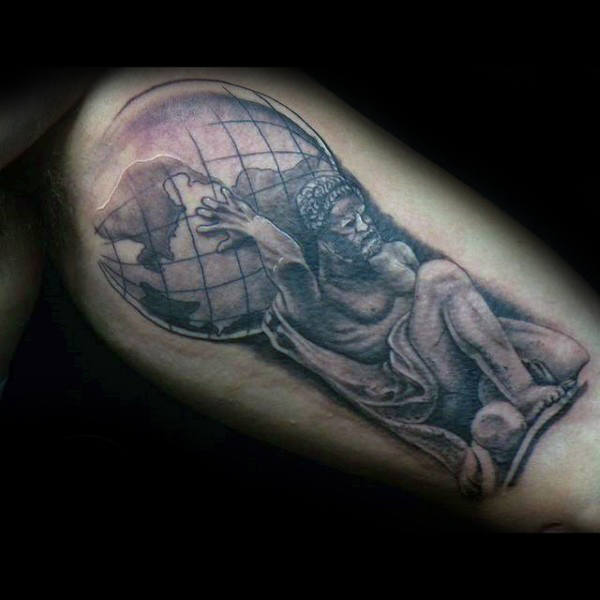 tatuaje dios atlas 17