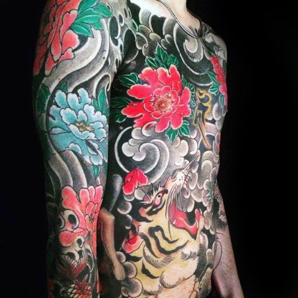 tatuaje flores japonesas 15