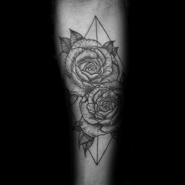 tatuaje rosa geometrica 01