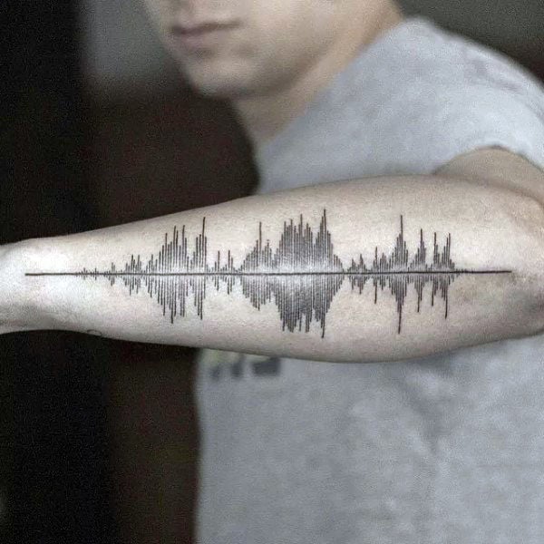 tatuaje ondas sonido 53