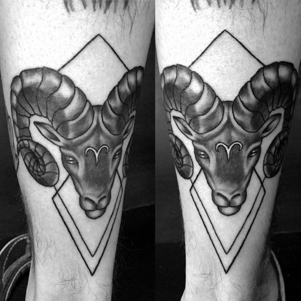 tatuaje signo aries 102