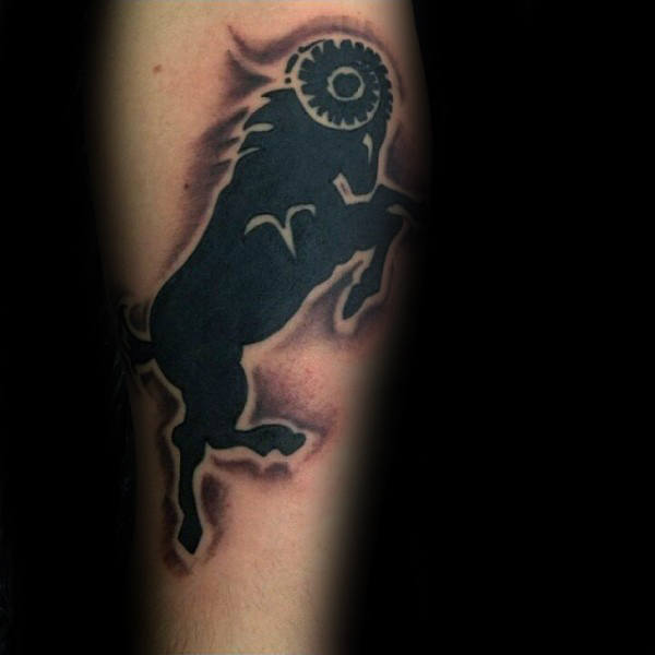 tatuaje signo aries 222