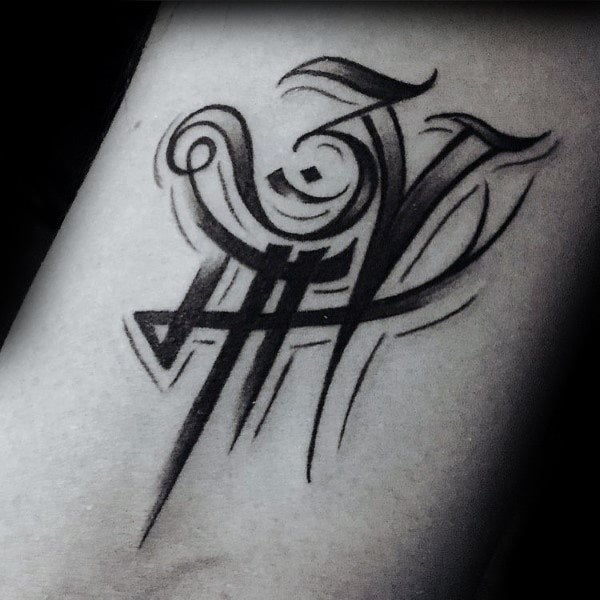 tatuaje simbolo om 51