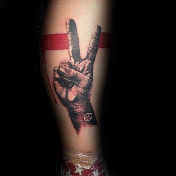 tatuaje simbolo paz 51