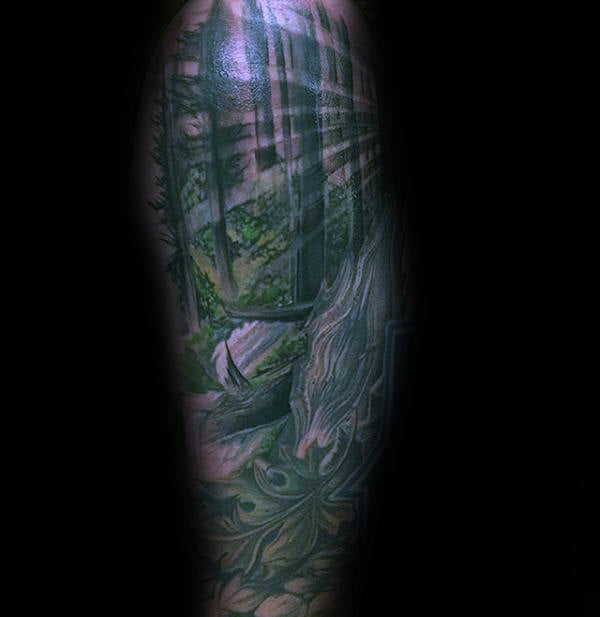 tatuaje bosque 93