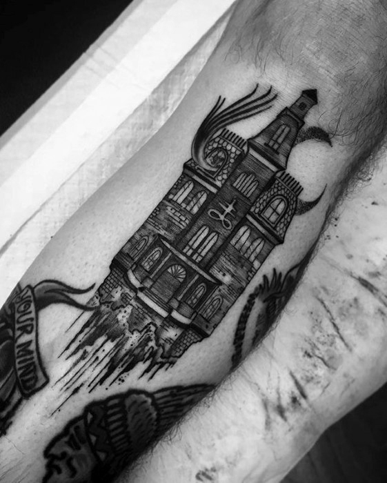 tatuaje casa encantanda 91