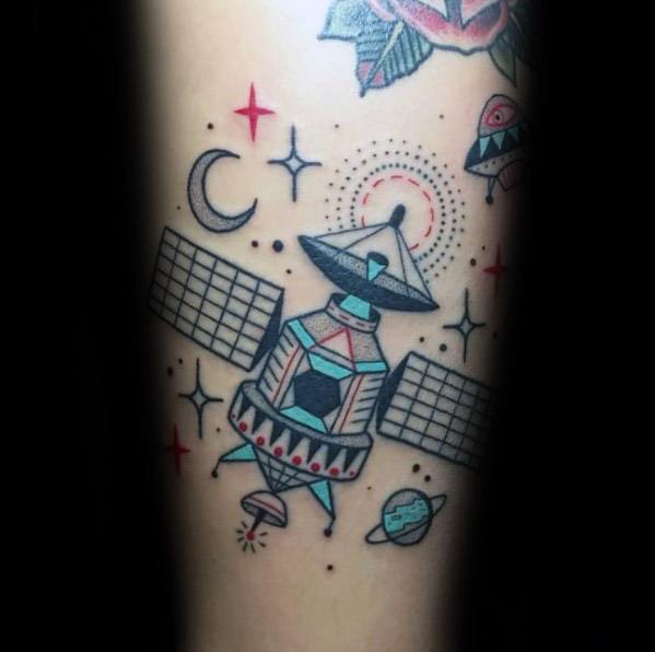 tatuaje satelite 37