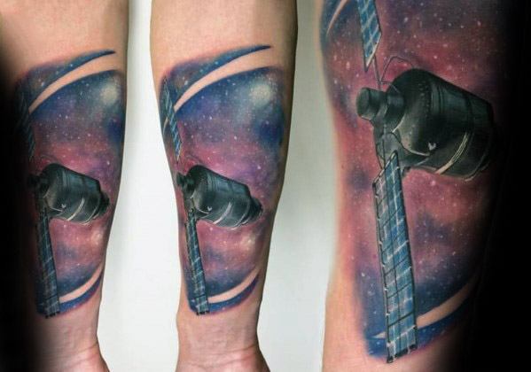 tatuaje satelite 57