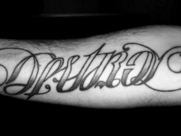 tatuaje palabra ambigrama 09