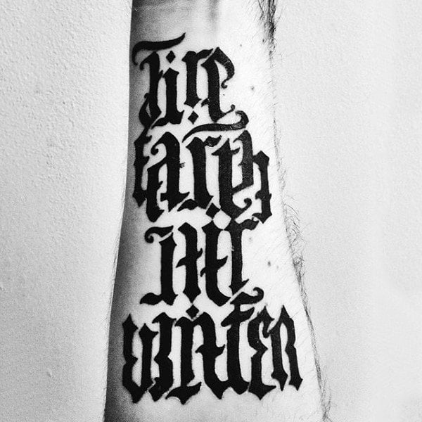 tatuaje palabra ambigrama 13