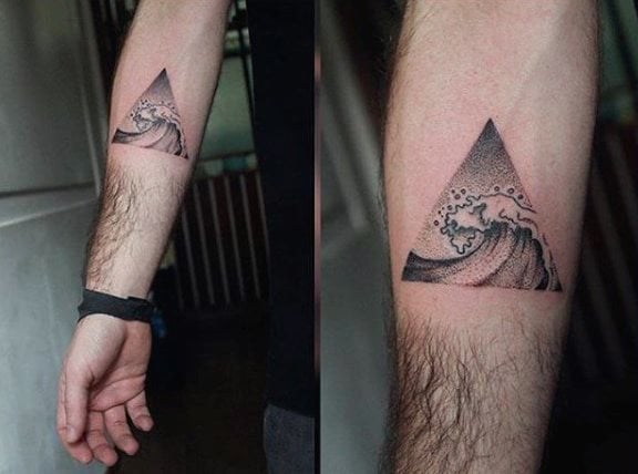 tatuaje triangulo 10