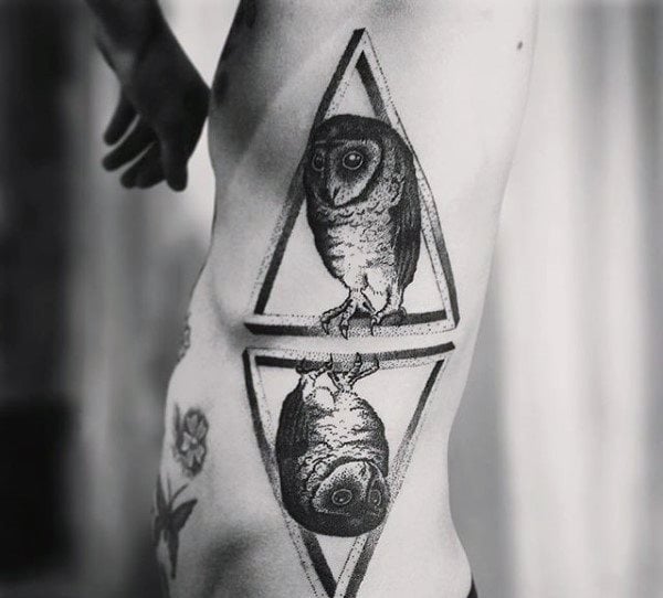 tatuaje triangulo 154
