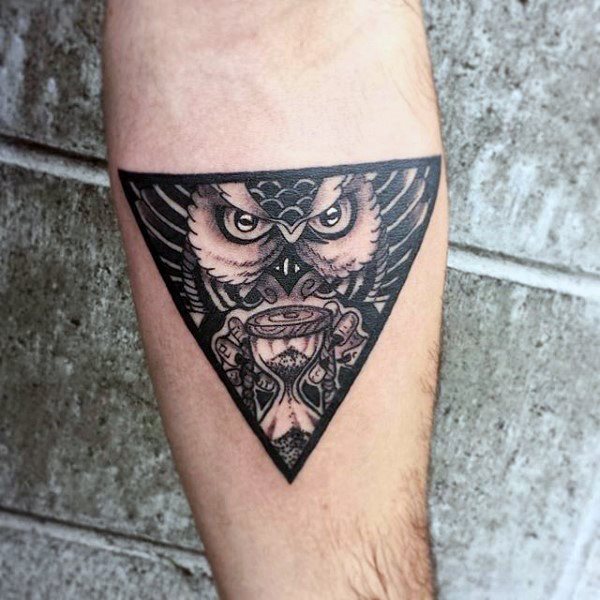 tatuaje triangulo 166