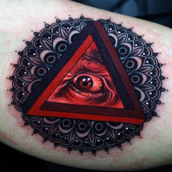 tatuaje triangulo 169