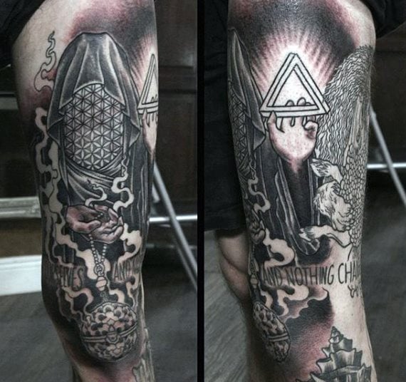 tatuaje triangulo 19
