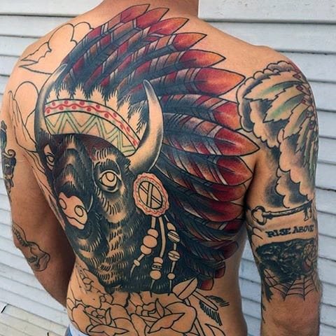tatuaje bisonte 83
