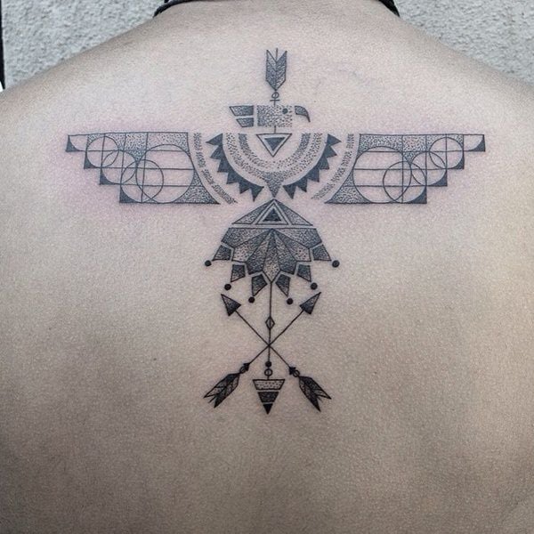 tatuaje geometrico 1440