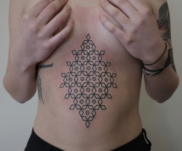 175 Tatuajes geométricos (con el significado)