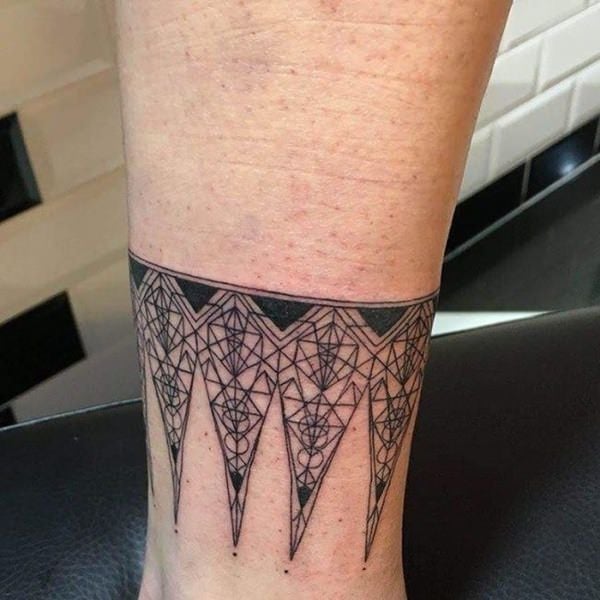 tatuaje geometrico 986