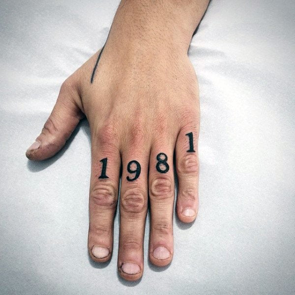 110 Tatuajes de números (Con el significado)