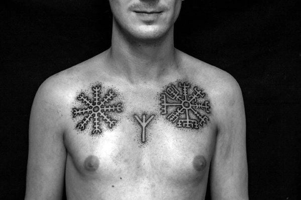 tatuaje vikingo 111