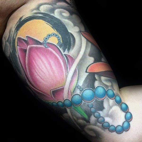 tatuaje flor de loto 151