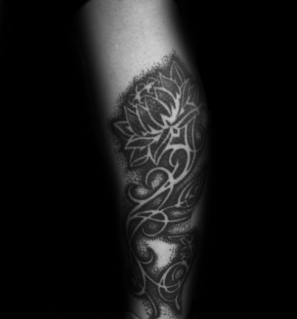 tatuaje flor de loto 37