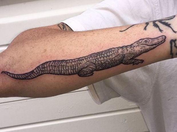 tatuaje cocodrilo caiman 100