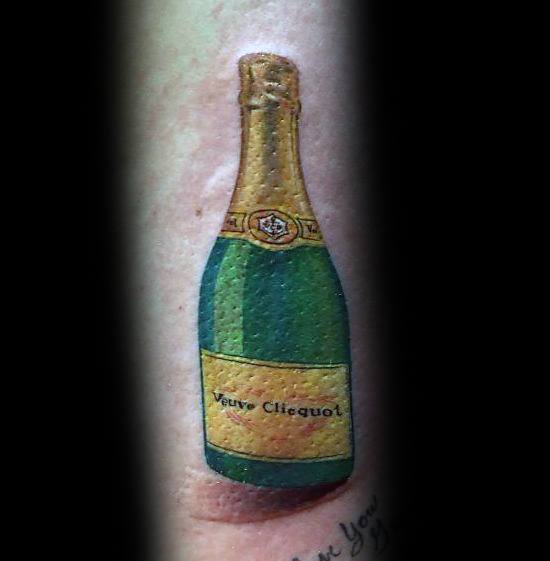 35 Tatuajes de Champagne (Con su significado)