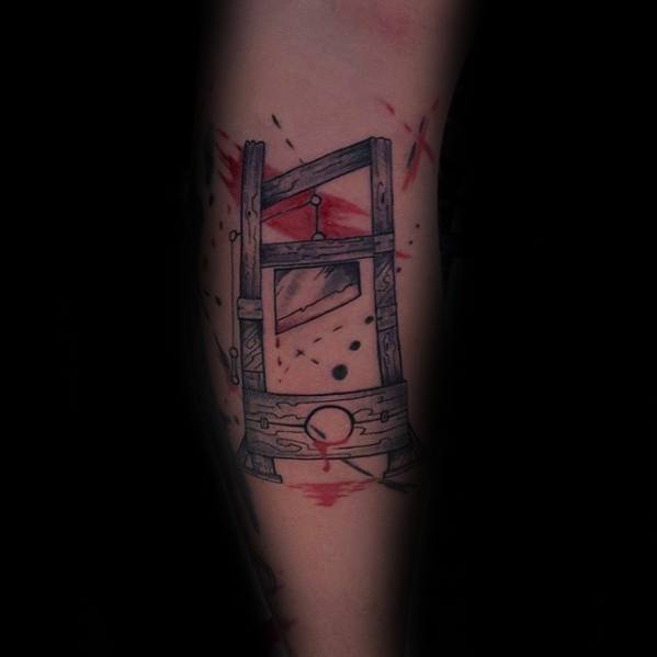 tatuaje guillotina 07