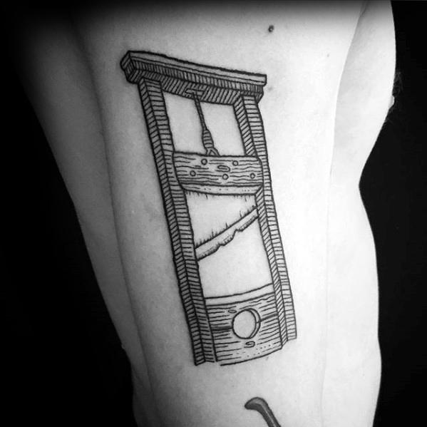 tatuaje guillotina 43