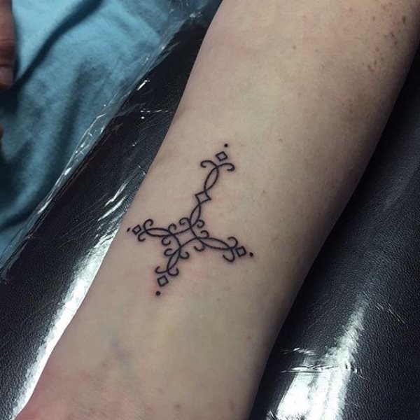 tatuaje cruz 278
