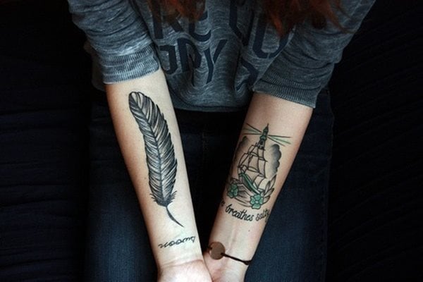 tatuaje pluma 118