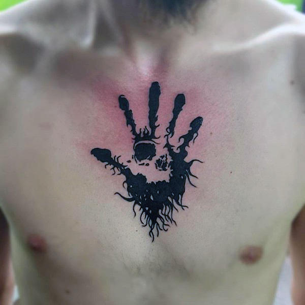 tatuaje huellas de manos 81