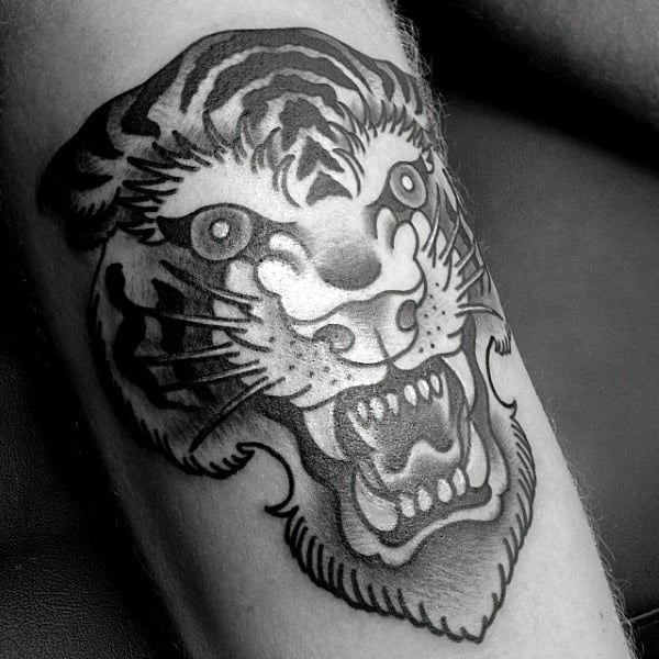 tatuaje tigre old school 107