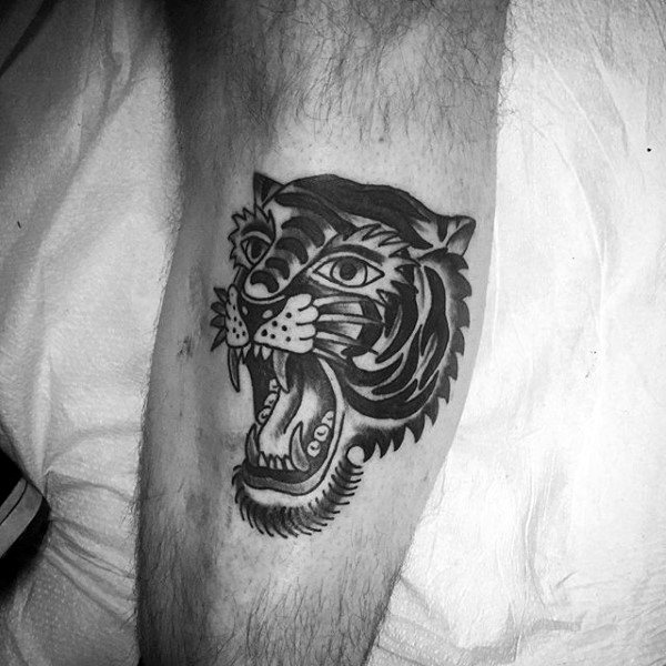 tatuaje tigre old school 11