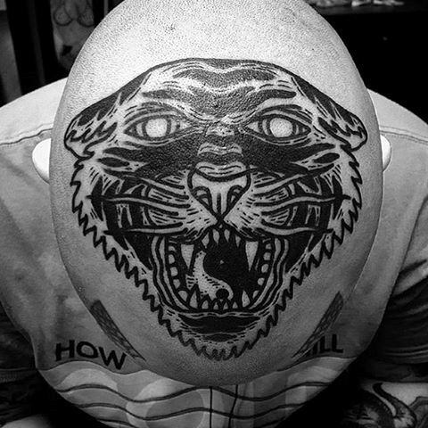 tatuaje tigre old school 77