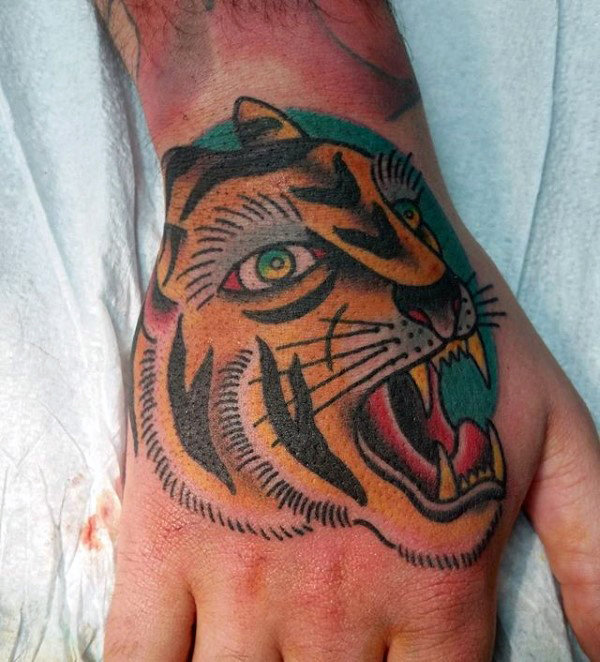 tatuaje tigre old school 81