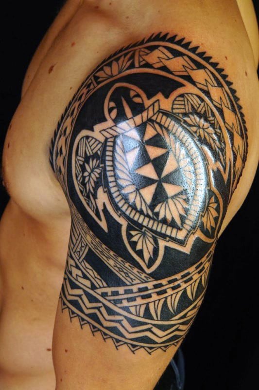 tatuaje tortuga tribal 111